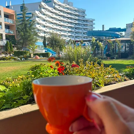 Trakia Plaza Sunny Апартаменти *